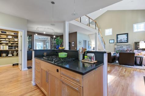 1 Belvedere Drive Falmouth ME 04105