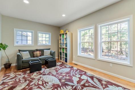 1 Belvedere Drive Falmouth ME 04105