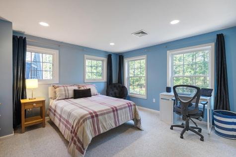 1 Belvedere Drive Falmouth ME 04105