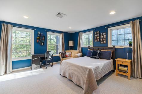 1 Belvedere Drive Falmouth ME 04105