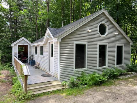47 Hillside Avenue Falmouth ME 04105