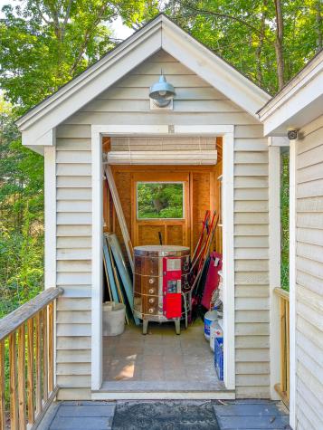 47 Hillside Avenue Falmouth ME 04105