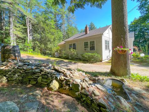 47 Hillside Avenue Falmouth ME 04105