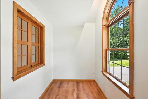 111 Axtell Drive Oakland ME 04963