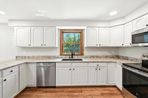 111 Axtell Drive Oakland ME 04963