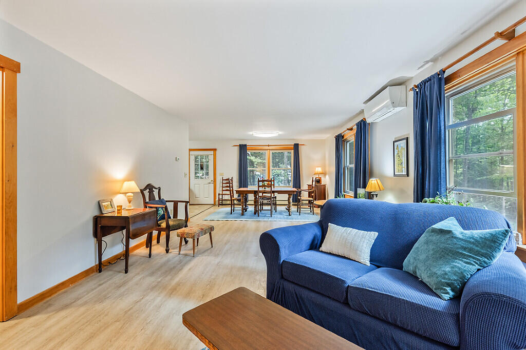 9 Tracy Cove Circle Rome ME 04963