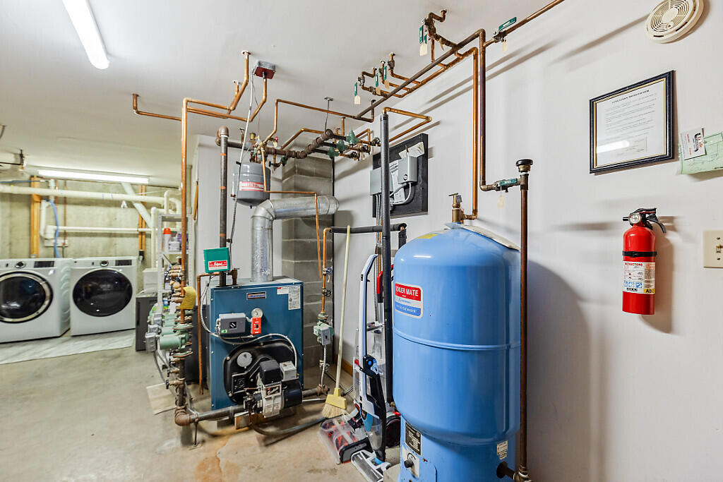 9 Tracy Cove Circle Rome ME 04963