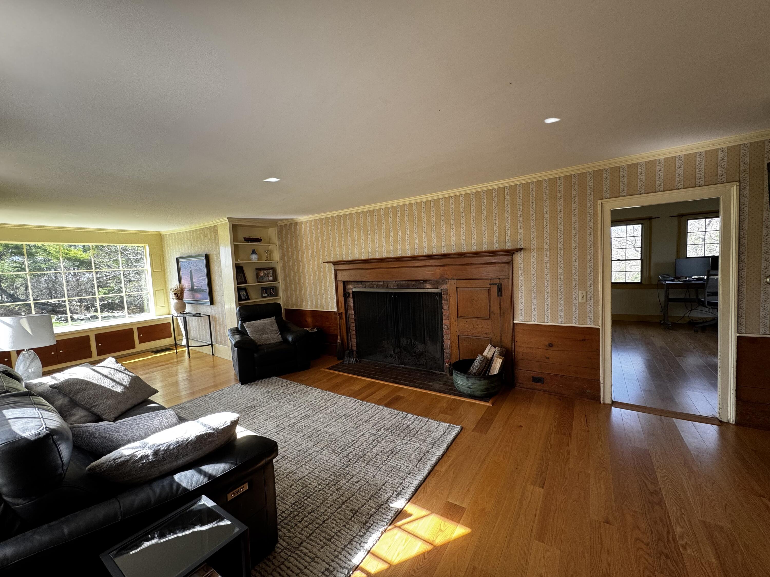 275 Harriman Road Waldoboro ME 04572