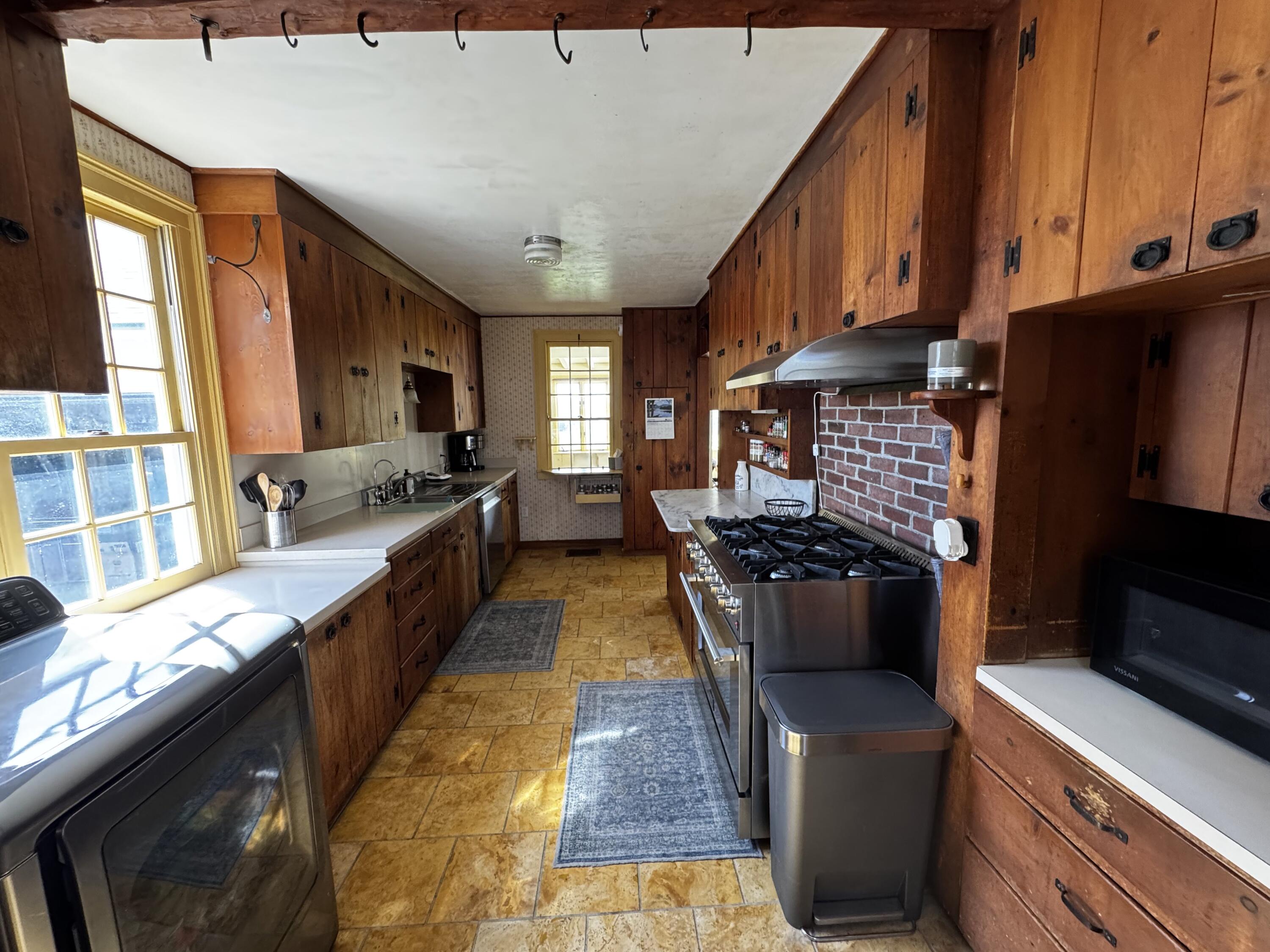 275 Harriman Road Waldoboro ME 04572