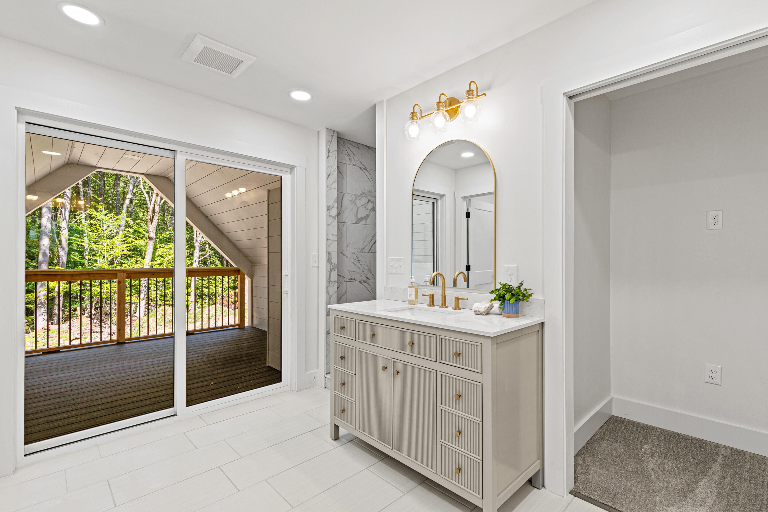 415 Richville Road Standish ME 04084