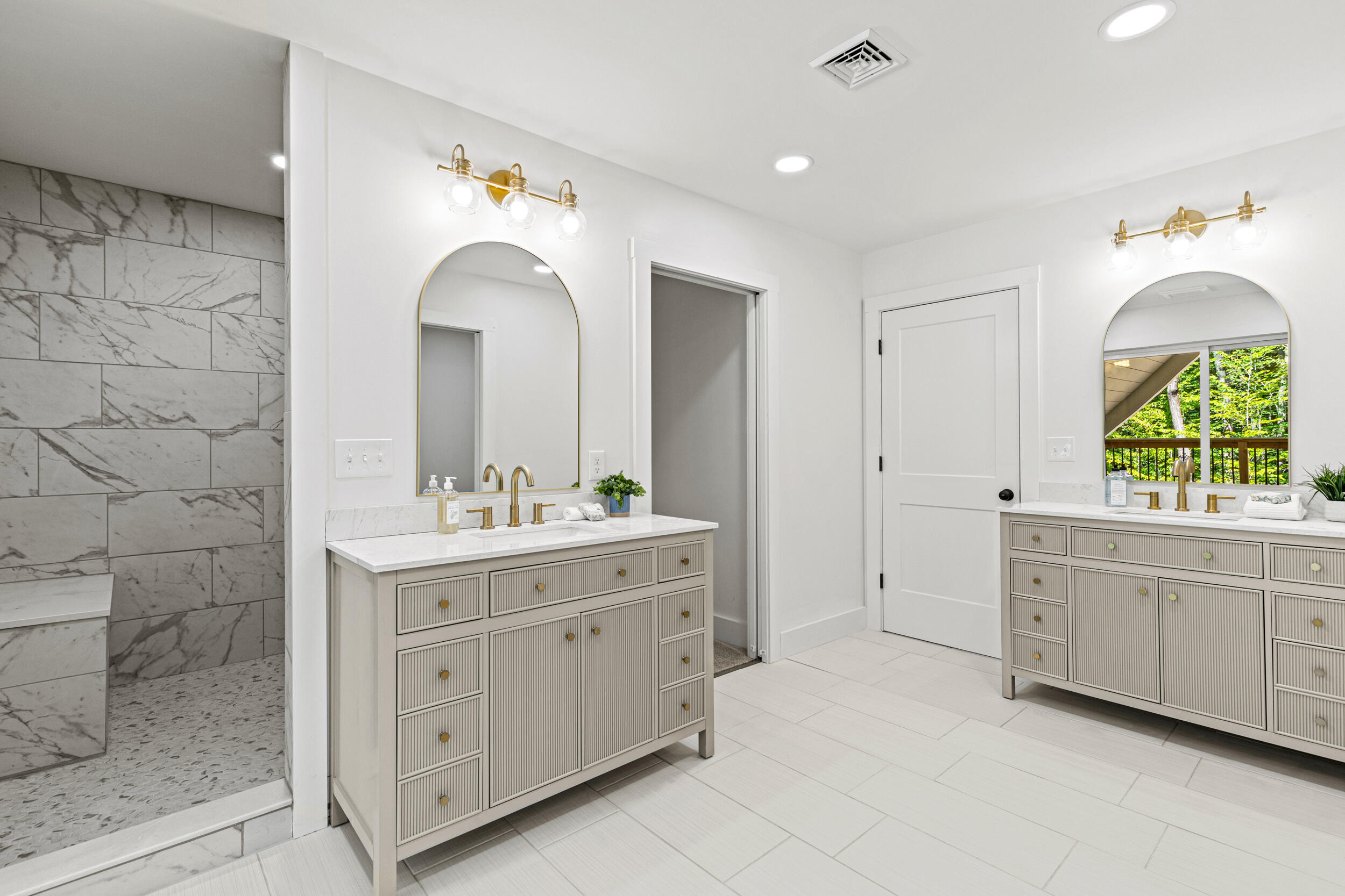 415 Richville Road Standish ME 04084