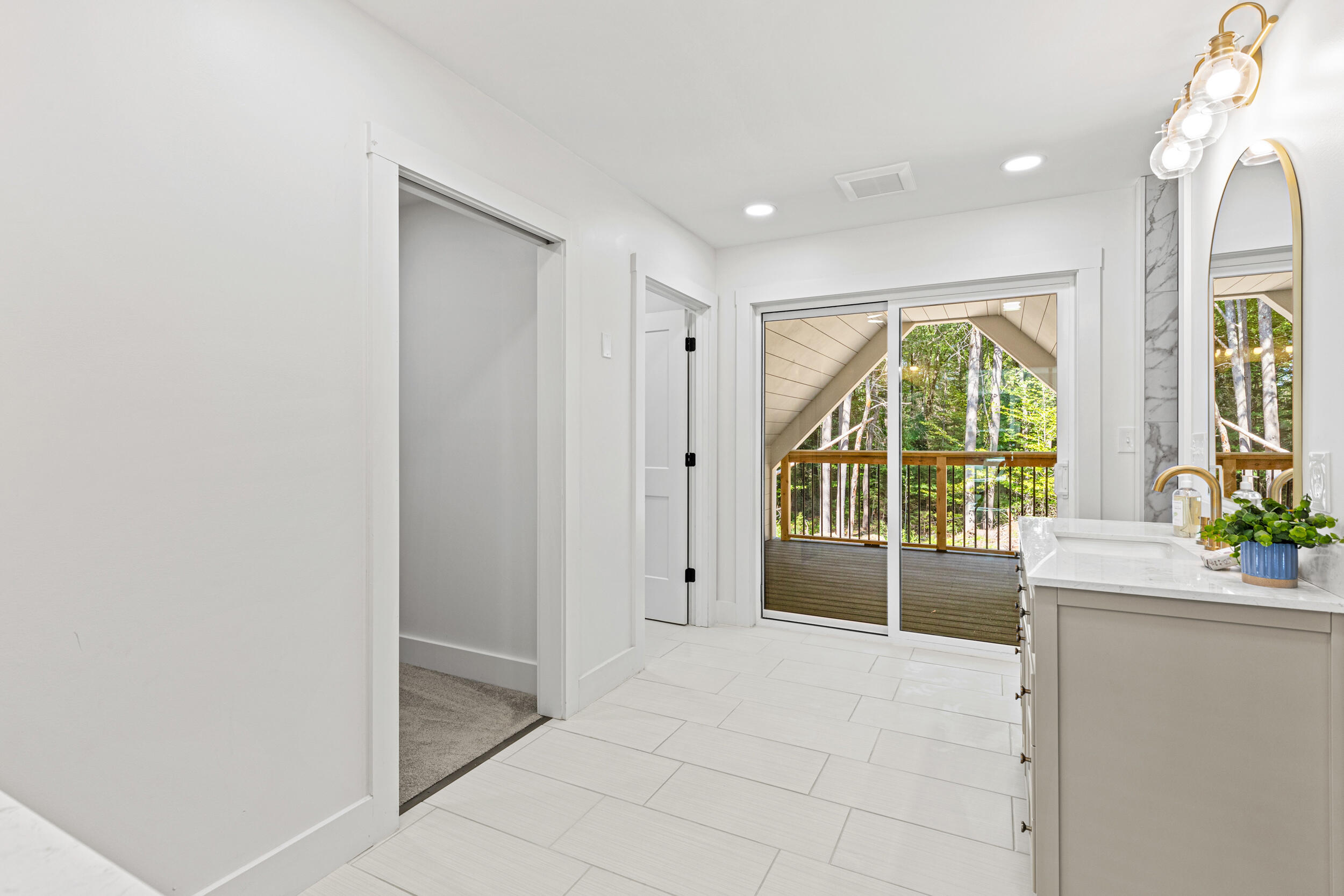 415 Richville Road Standish ME 04084