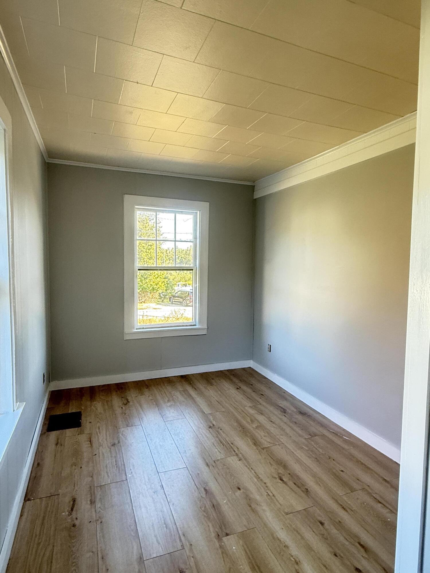 36 Green Head Road Stonington ME 04681