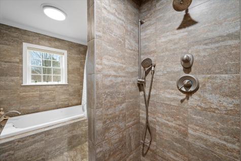 43 Darling Parke Drive Bangor ME 04401