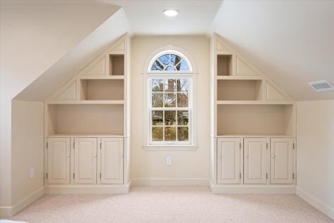 43 Darling Parke Drive Bangor ME 04401