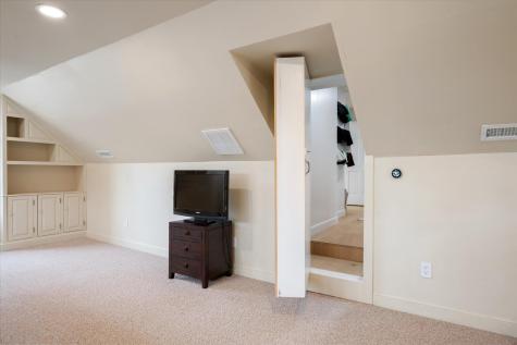 43 Darling Parke Drive Bangor ME 04401