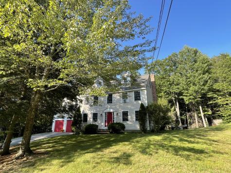 33 Franklin Court Naples ME 04055