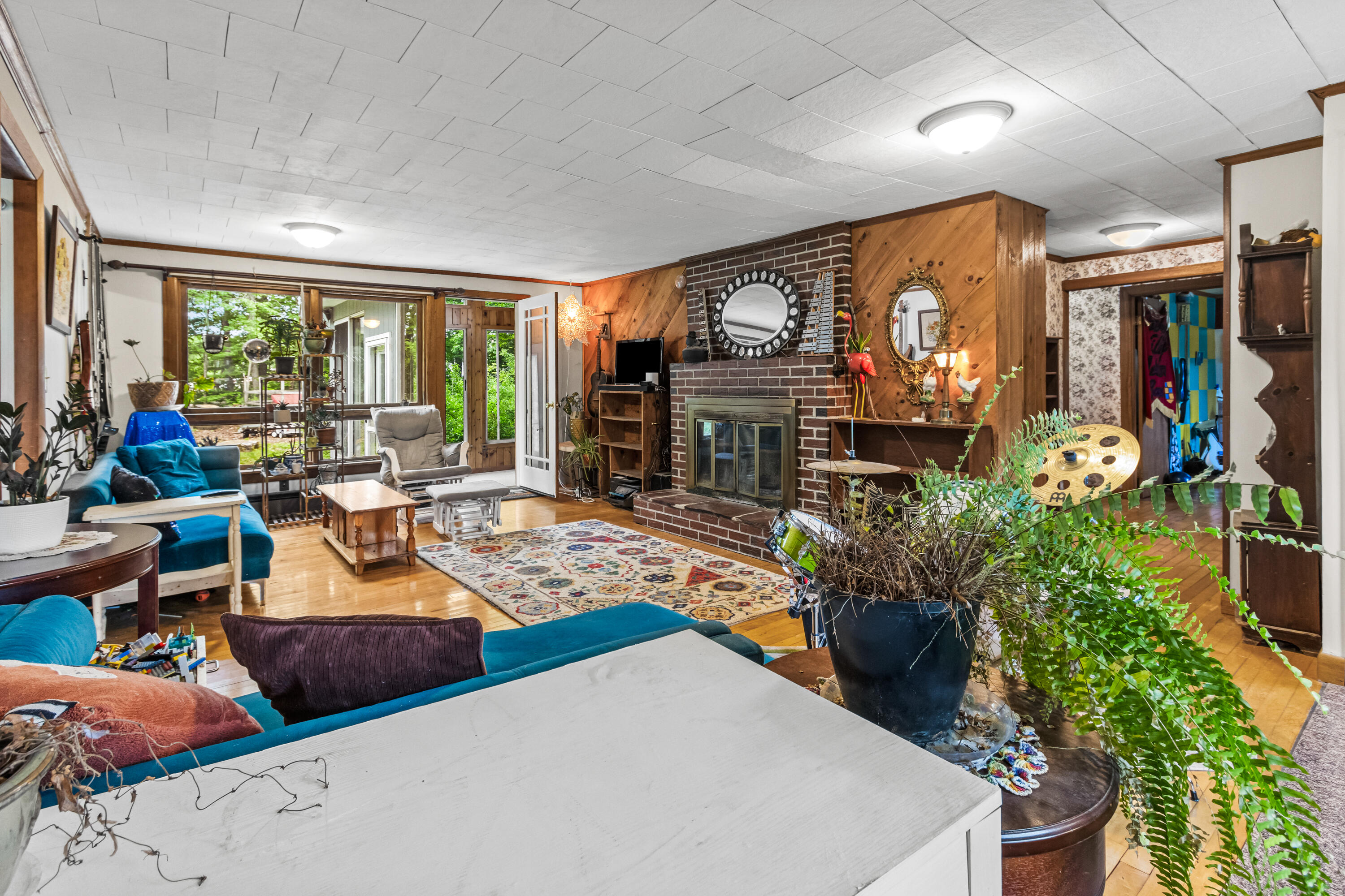 153 Shaker Road Gray ME 04039