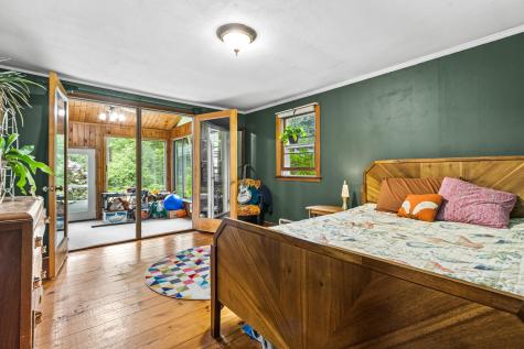 153 Shaker Road Gray ME 04039