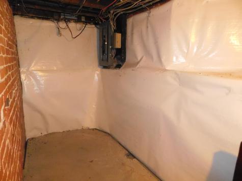 18 Monroe Street Auburn ME 04210