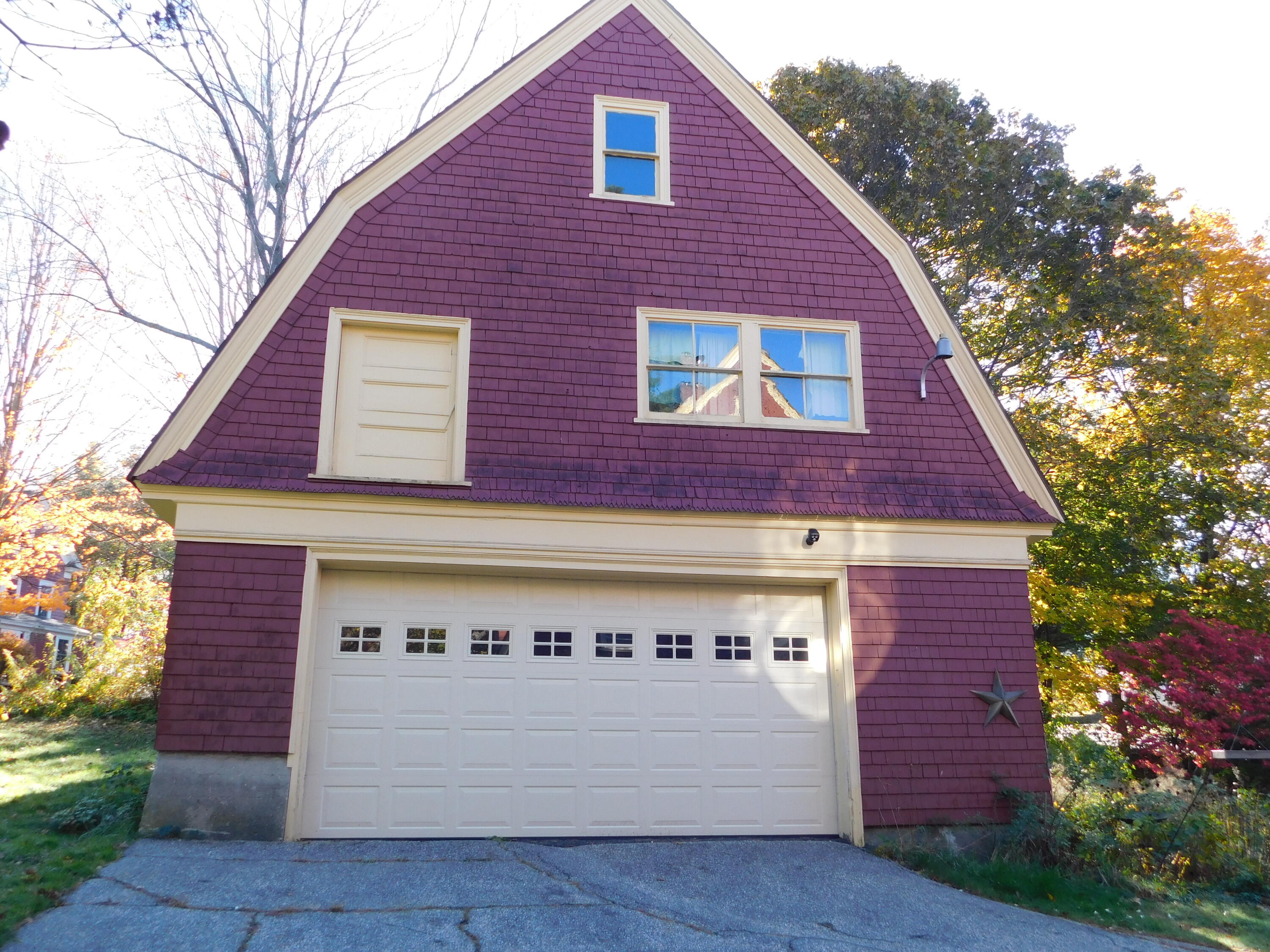 18 Monroe Street Auburn ME 04210