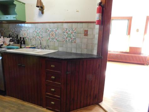 18 Monroe Street Auburn ME 04210