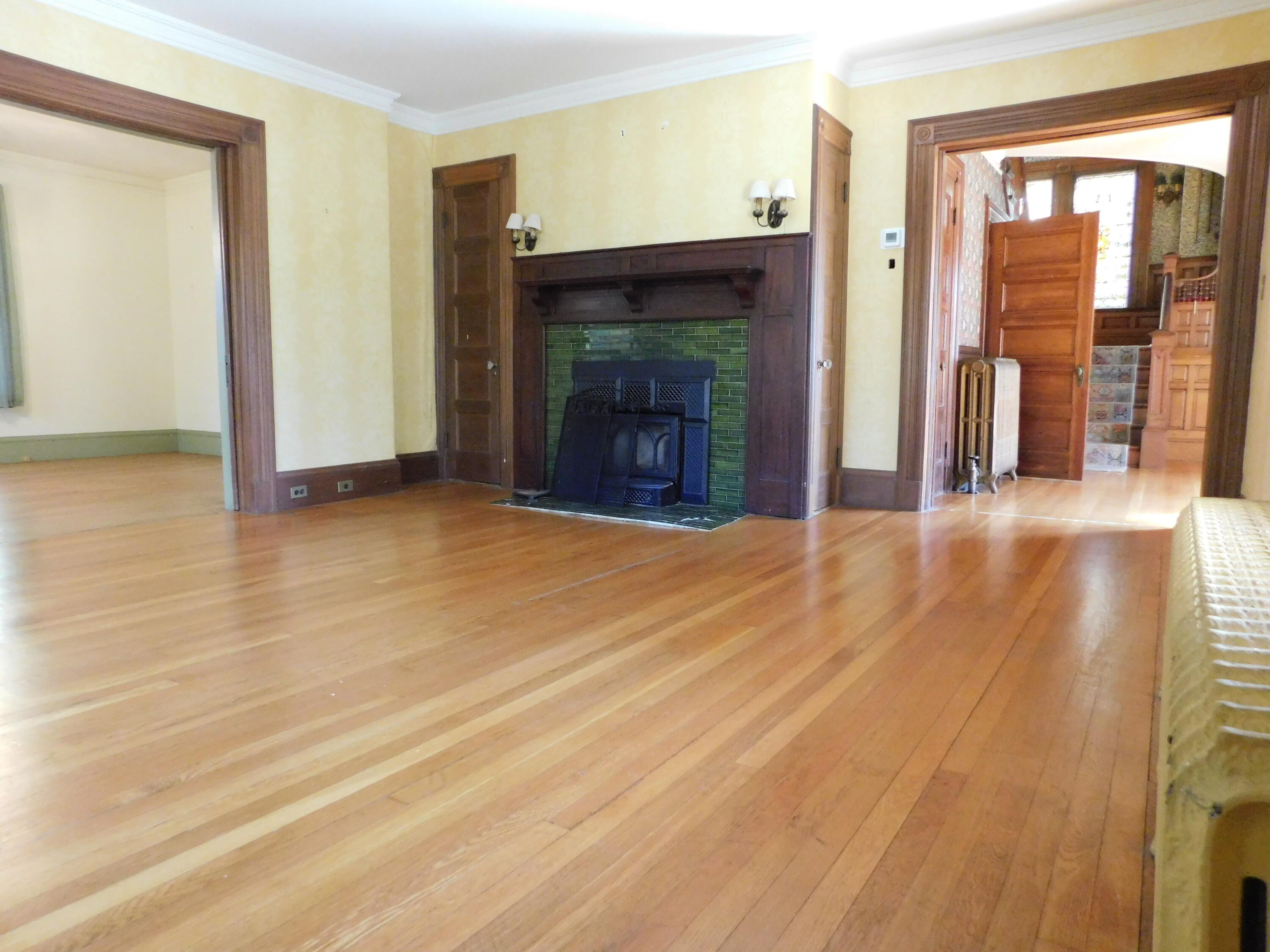 18 Monroe Street Auburn ME 04210