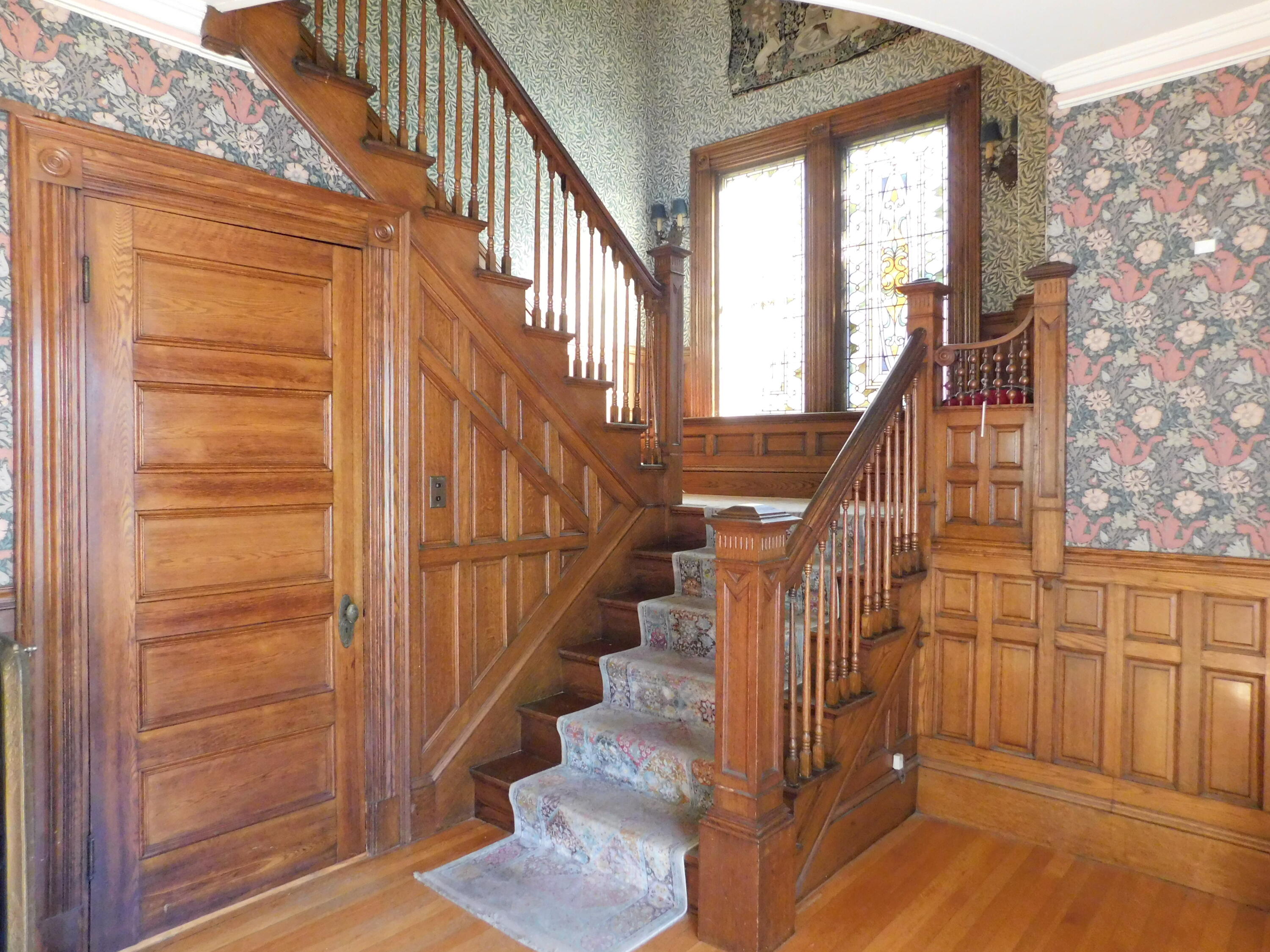 18 Monroe Street Auburn ME 04210