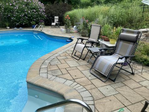 18 Monroe Street Auburn ME 04210