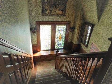 18 Monroe Street Auburn ME 04210