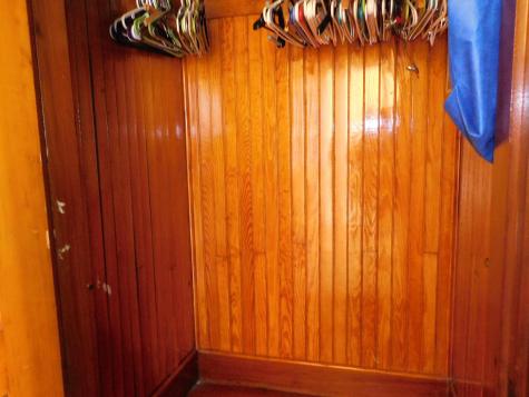 18 Monroe Street Auburn ME 04210