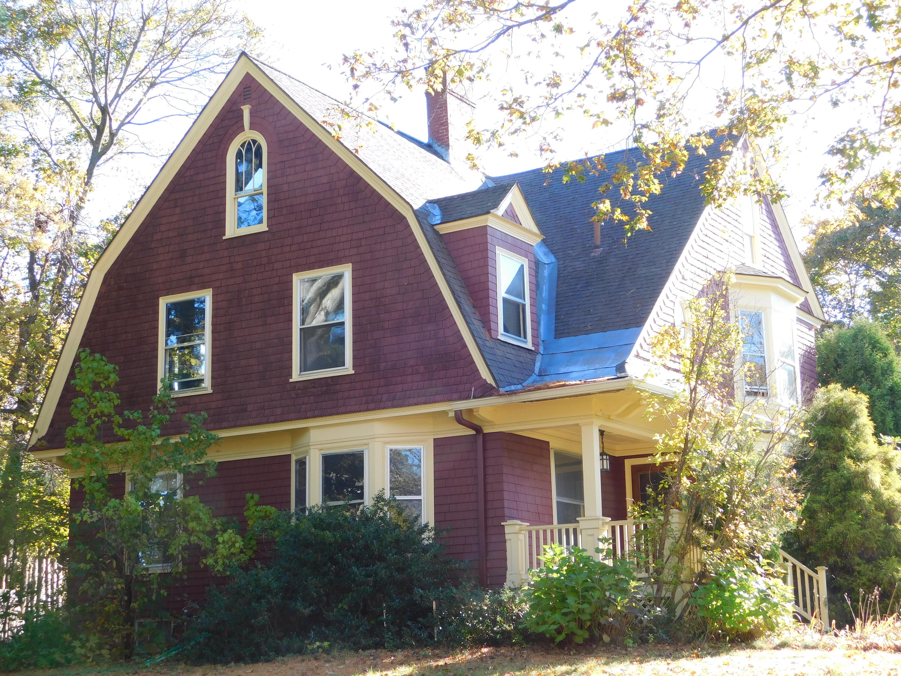 18 Monroe Street Auburn ME 04210