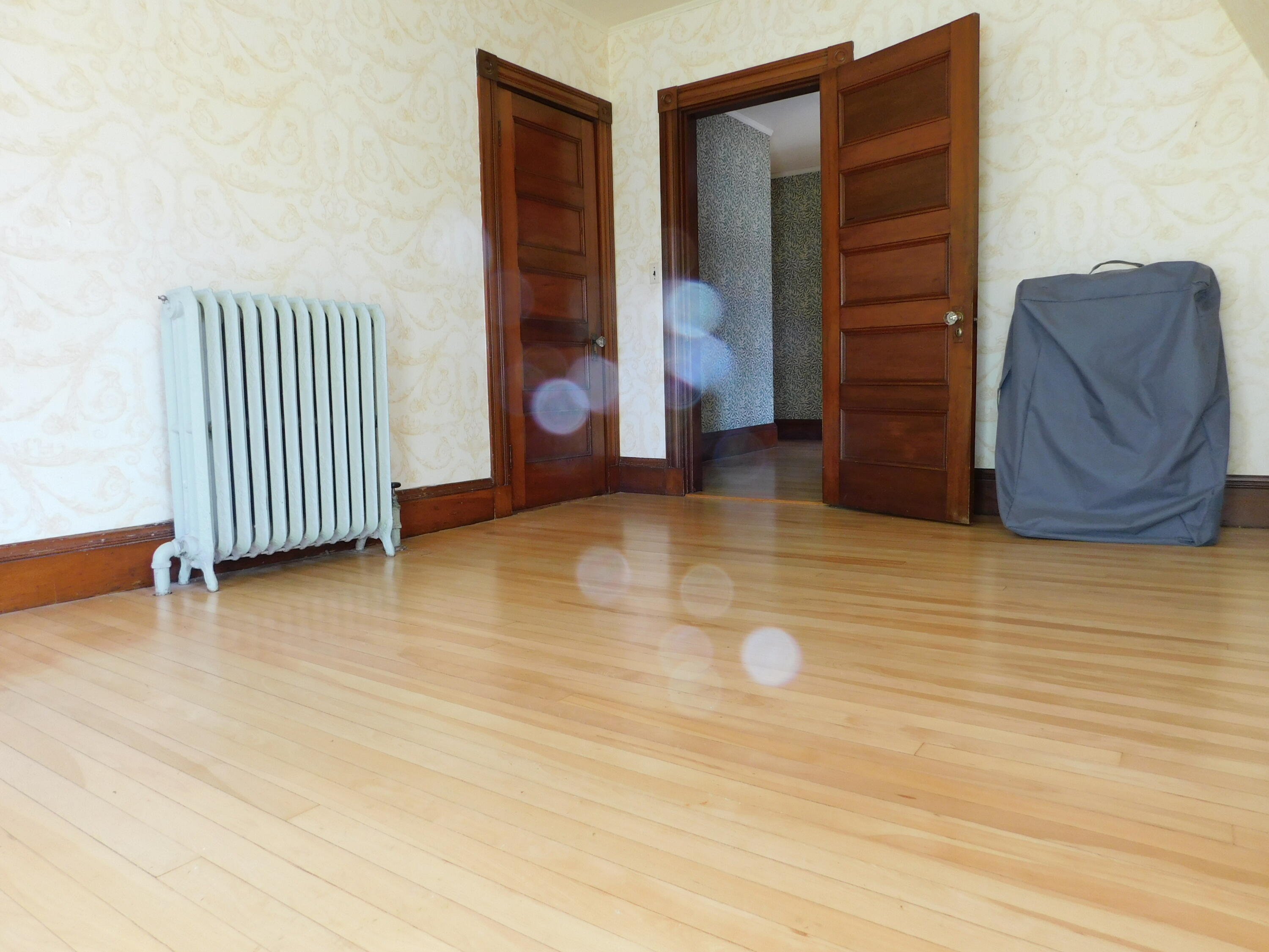 18 Monroe Street Auburn ME 04210