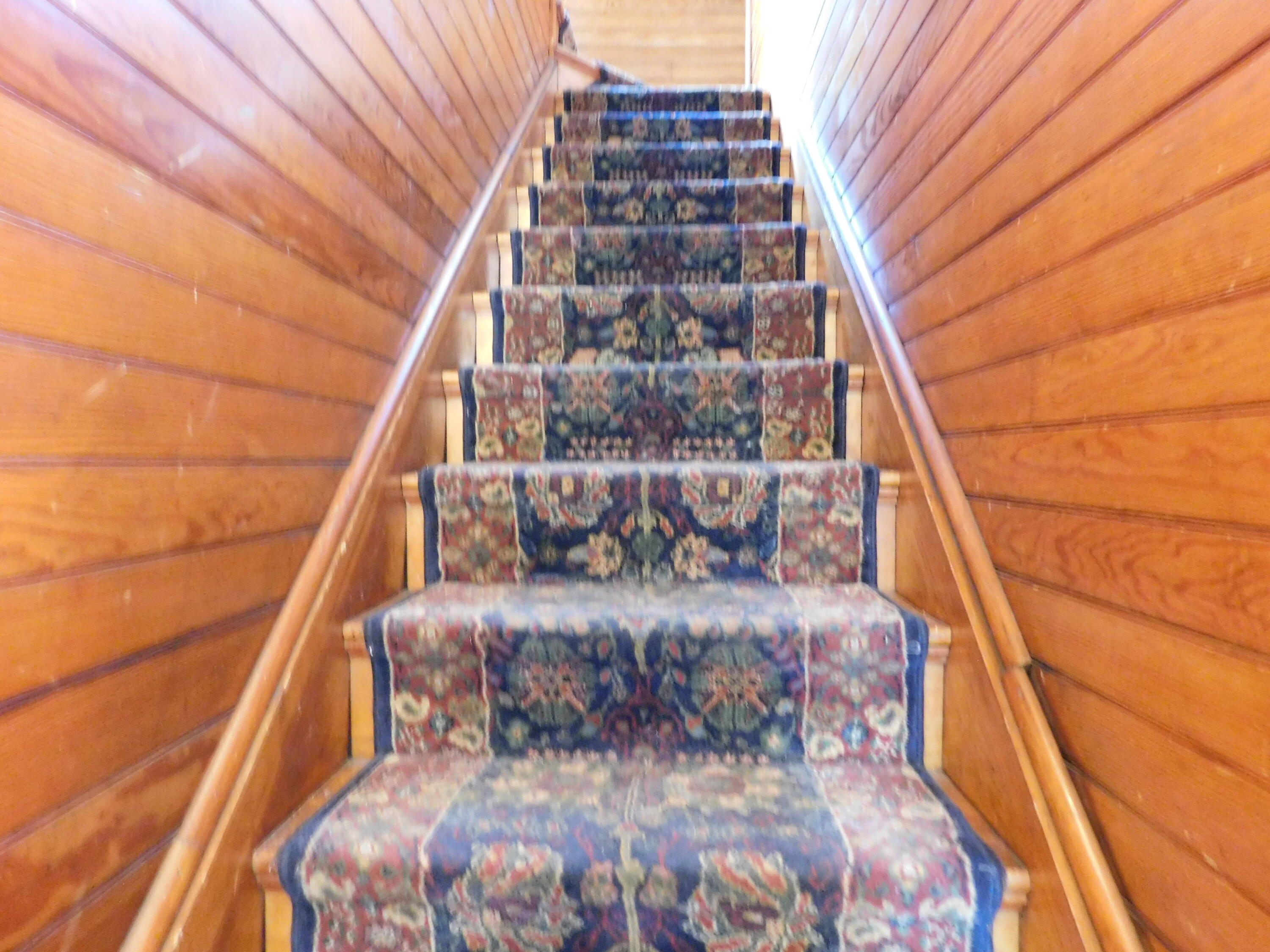 18 Monroe Street Auburn ME 04210