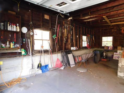 18 Monroe Street Auburn ME 04210