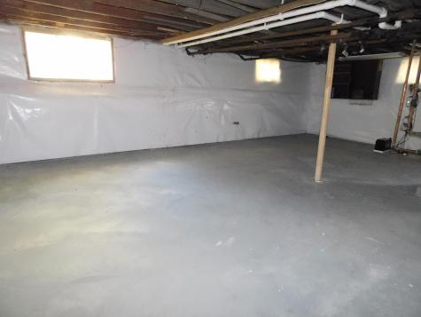 18 Monroe Street Auburn ME 04210