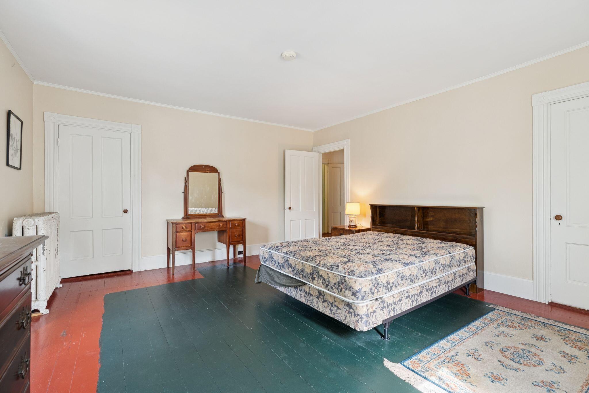 8 Mckeen Street Brunswick ME 04011