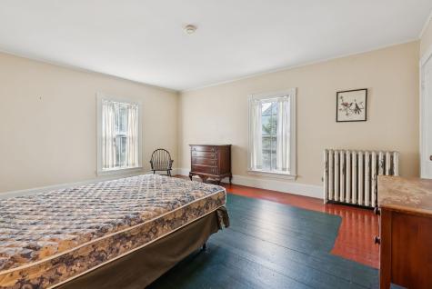 8 Mckeen Street Brunswick ME 04011