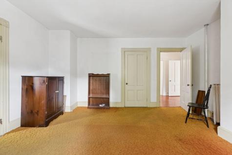 8 Mckeen Street Brunswick ME 04011