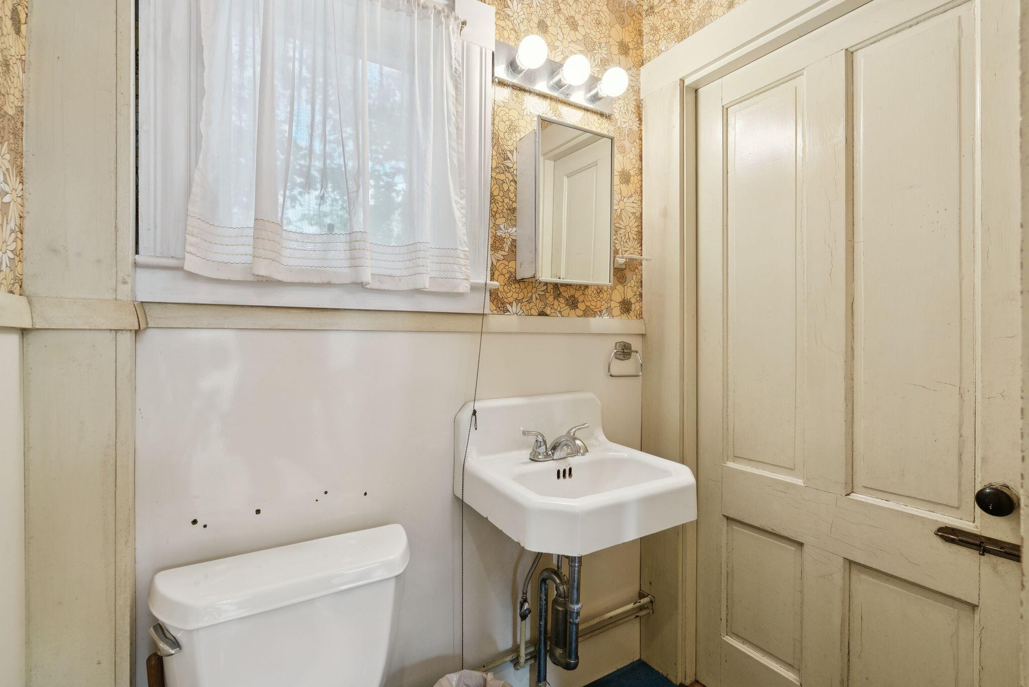 8 Mckeen Street Brunswick ME 04011