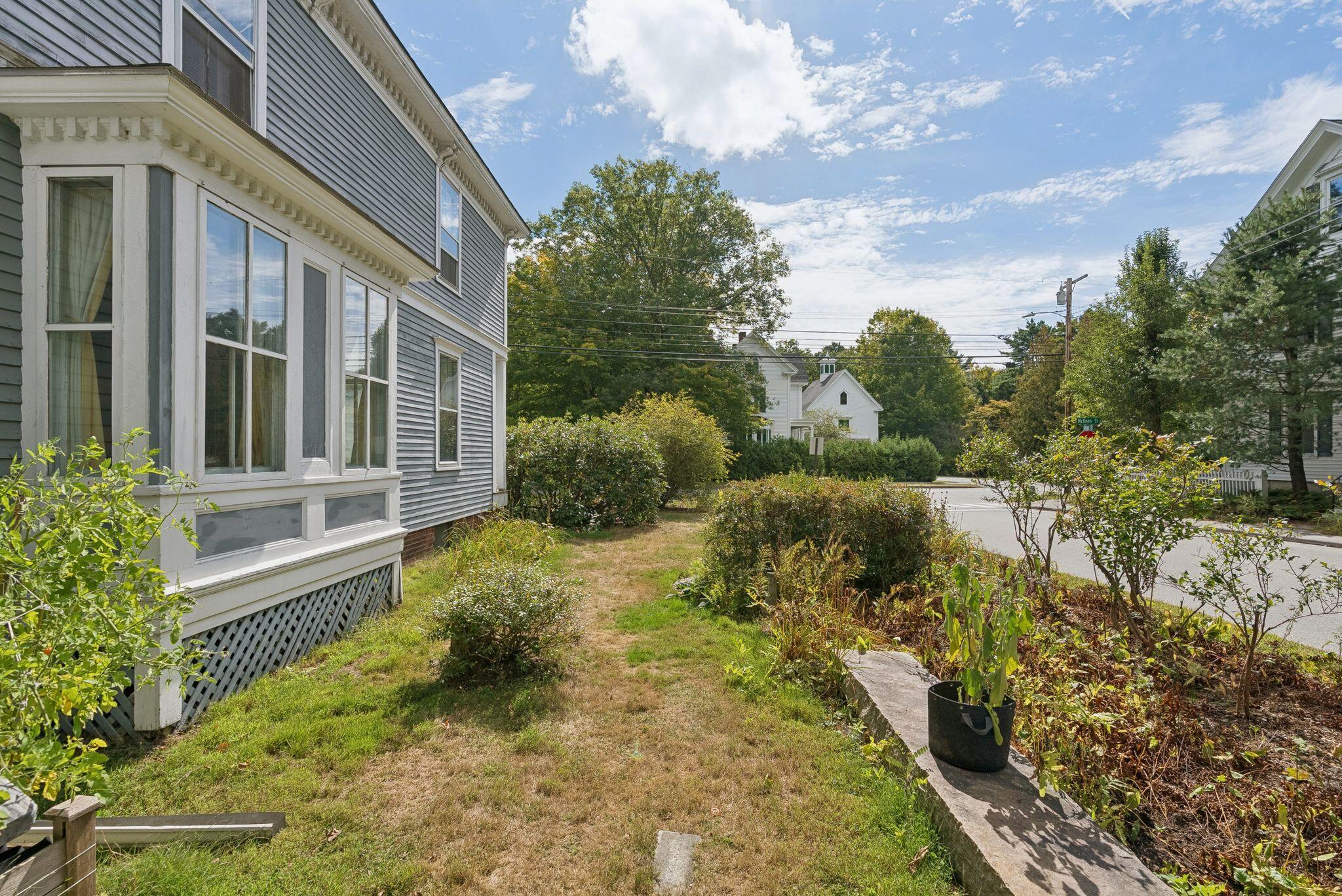 8 Mckeen Street Brunswick ME 04011