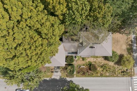 8 Mckeen Street Brunswick ME 04011