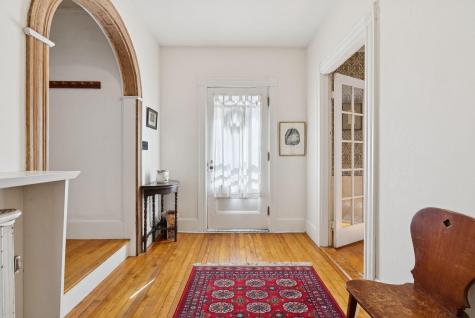 8 Mckeen Street Brunswick ME 04011