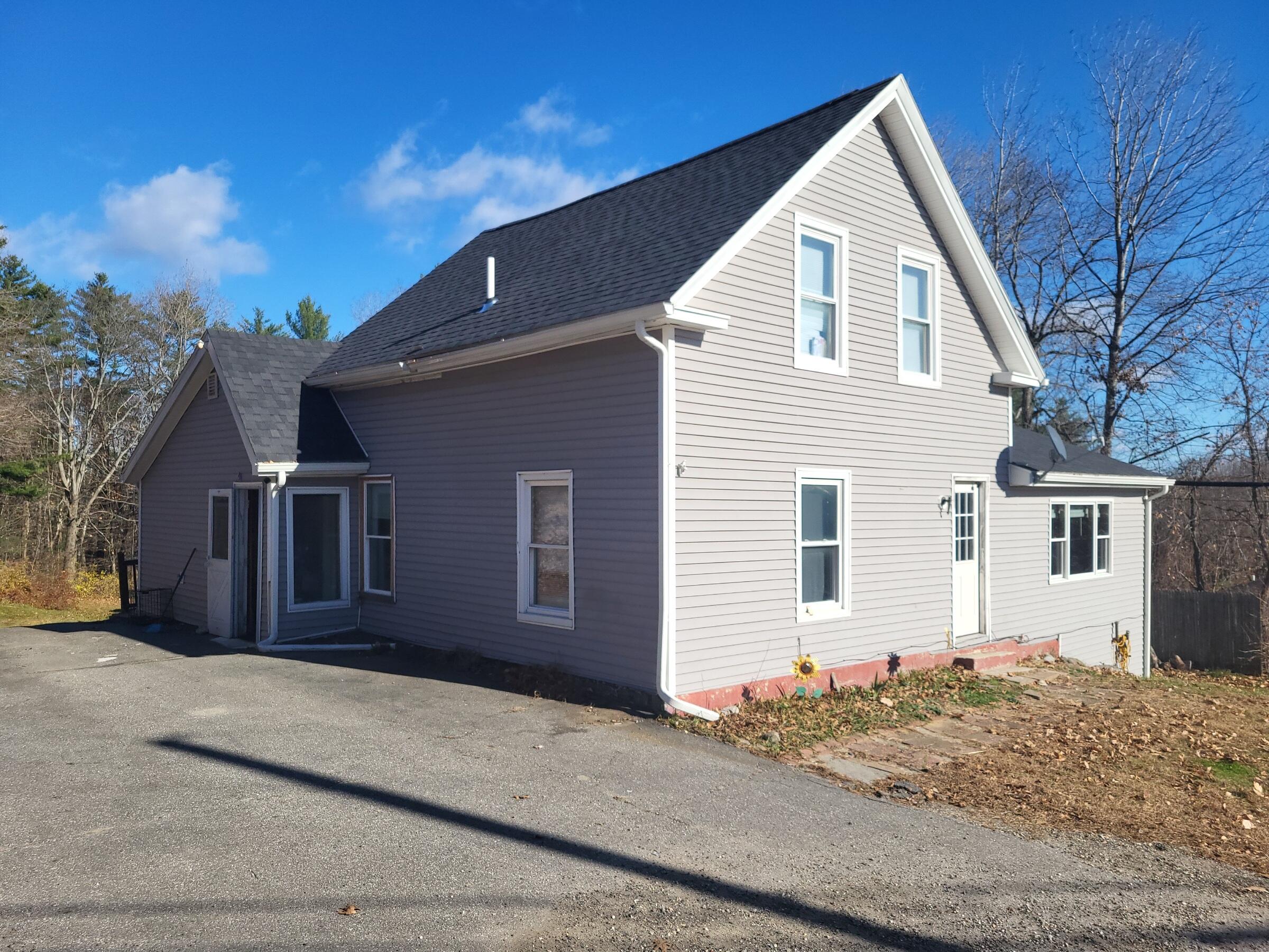 33 Memorial Street Lisbon ME 04250