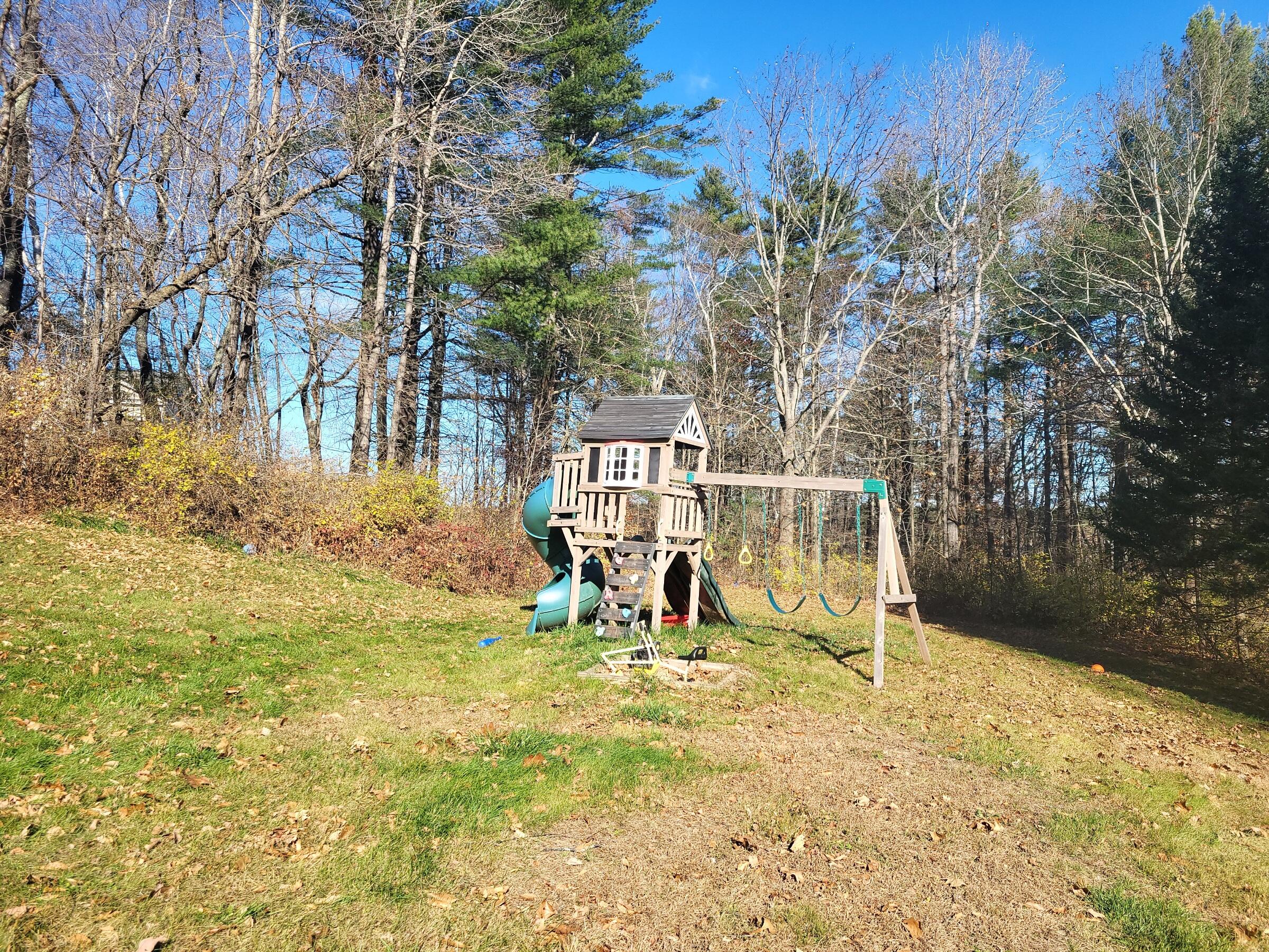 33 Memorial Street Lisbon ME 04250