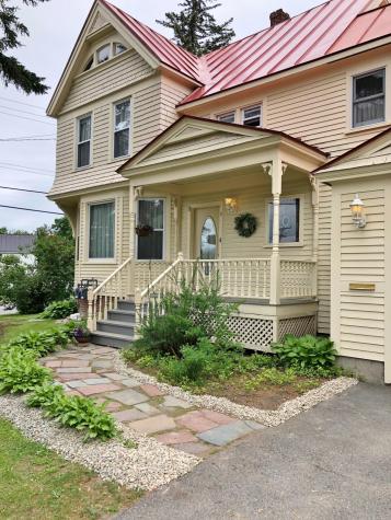 2 Chase Avenue Waterville ME 04901