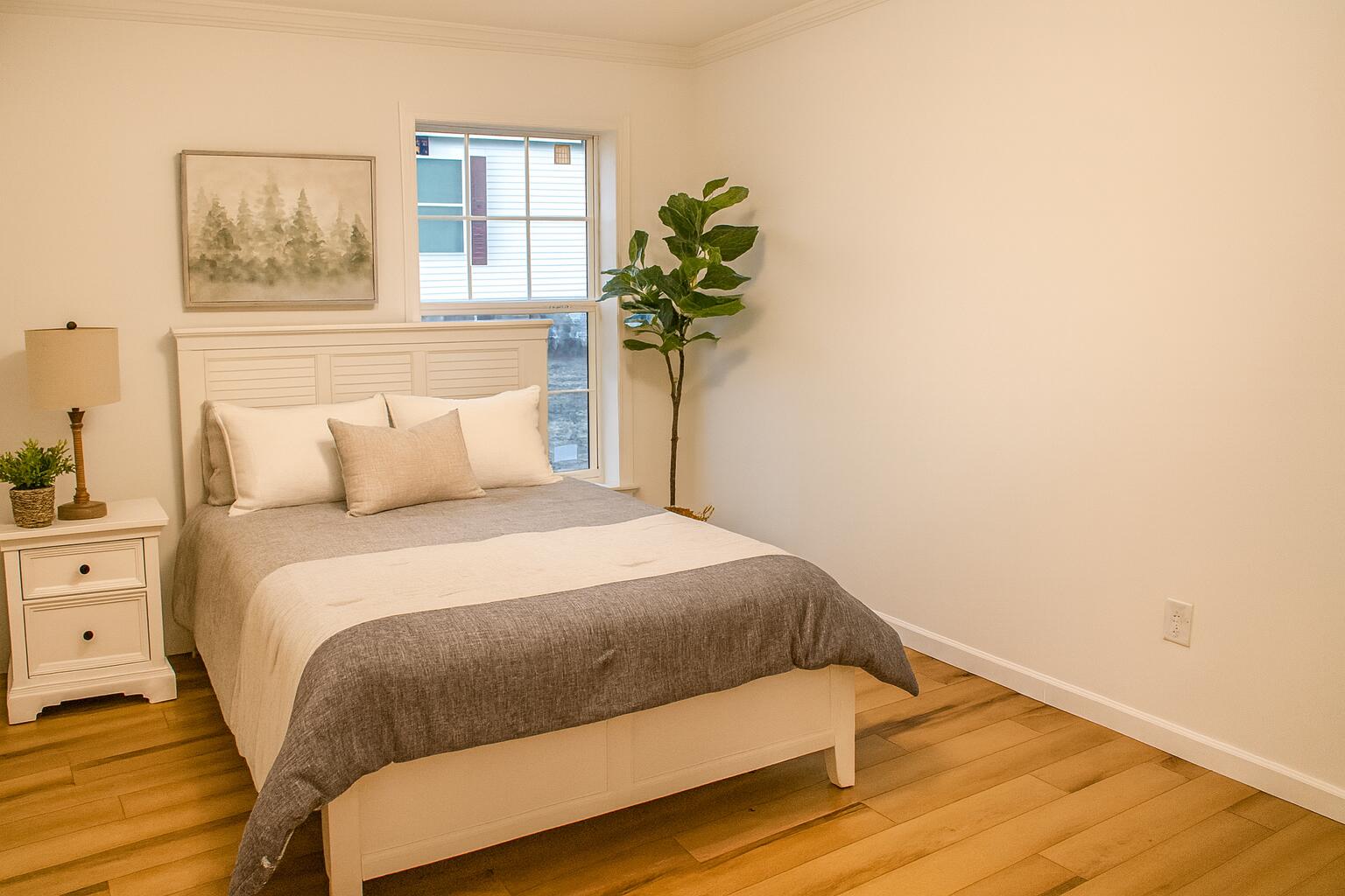 6 Commodore Drive Sanford ME 04073