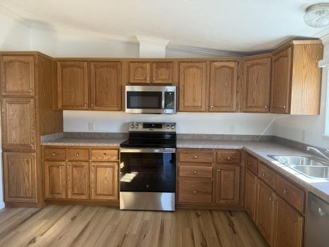 6 Commodore Drive Sanford ME 04073