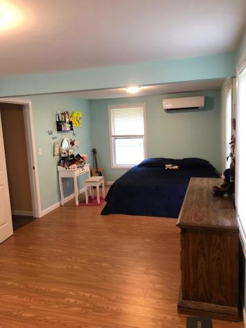 42 Village Lane Oxford ME 04270