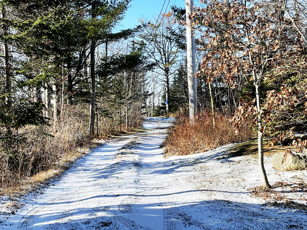 9 Blinn Road Bristol ME 04554